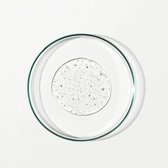 Grown Alchemist Body Cleanser | NEW | Chamomile Bergamot Rose 500mL - Picture 4 of 7